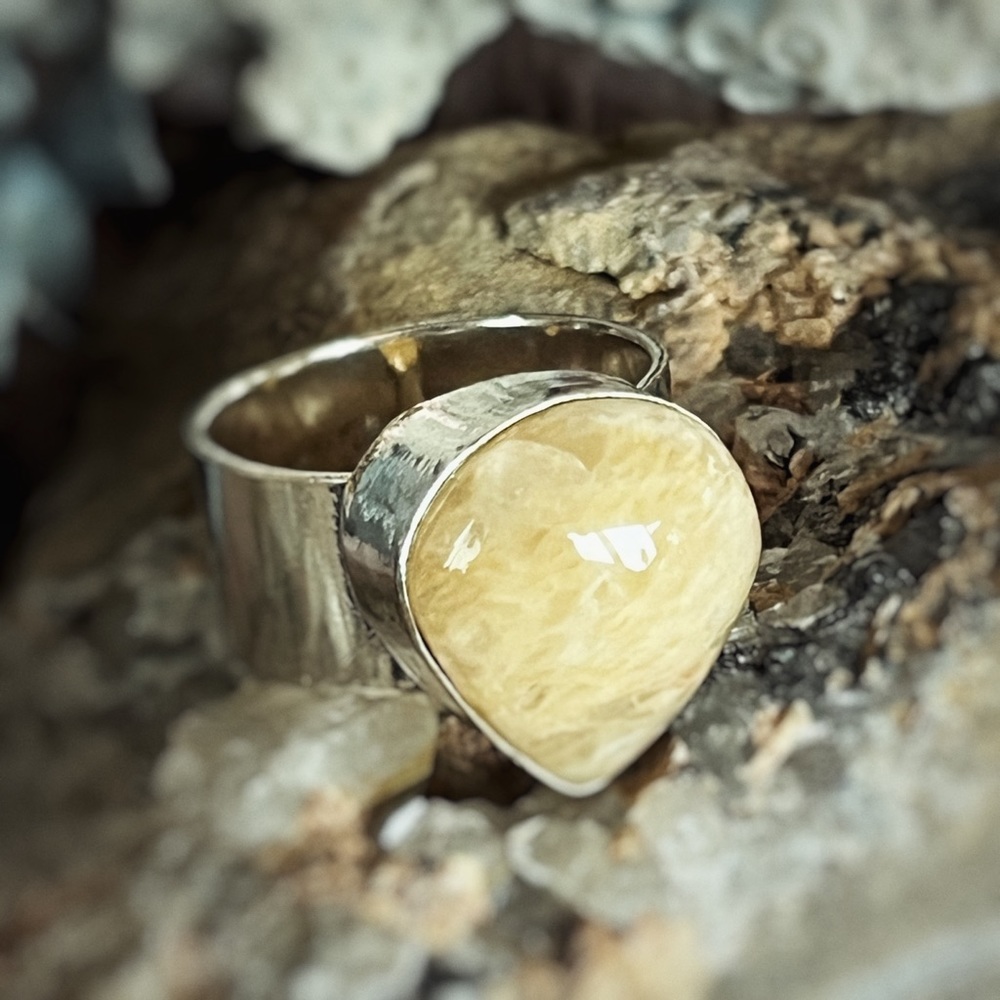Yellow Jade Ring